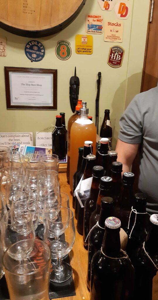 Essex Home brewers mid-week meet up and bottle share The Hop Shop